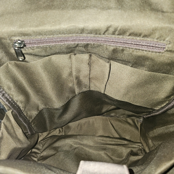 Wowbox Sling Backpack - Picture 4 of 9